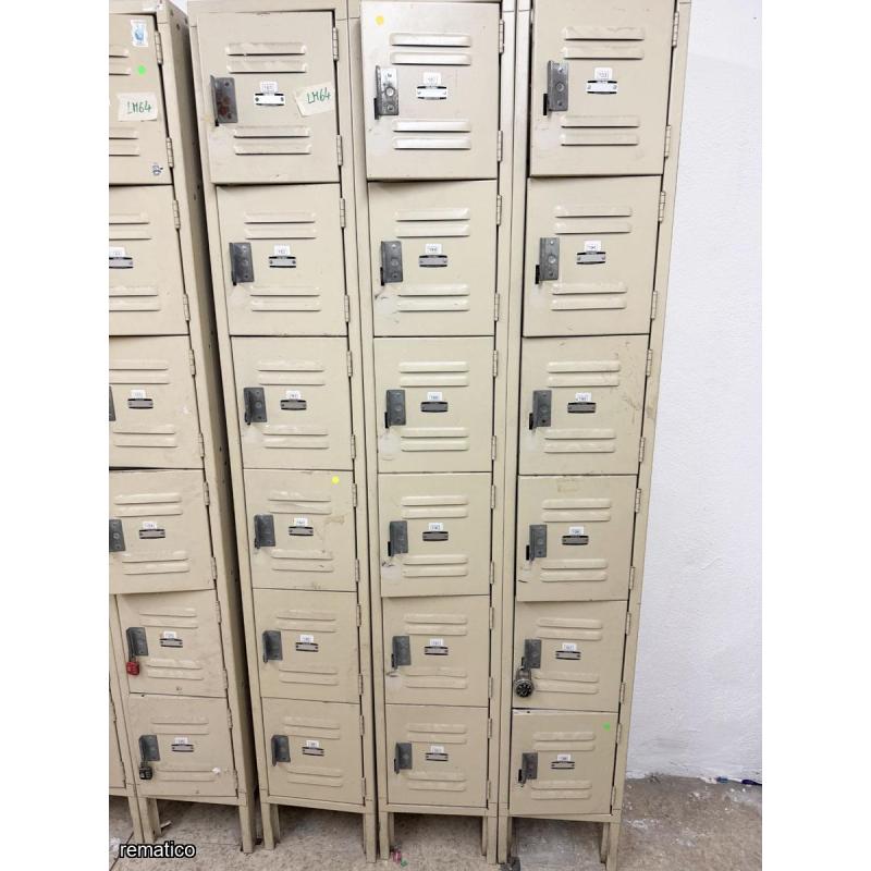 2 Lockers ItemLM64