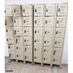 2 Lockers ItemLM64