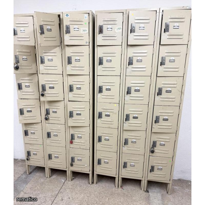 2 Lockers ItemLM64