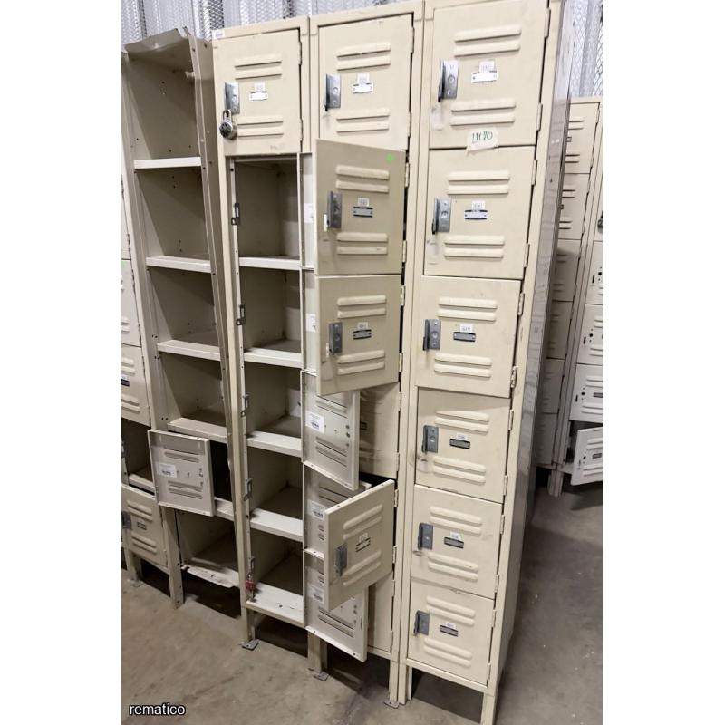 2 Lockers ItemLM70