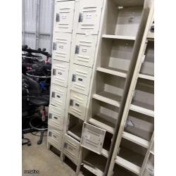 2 Lockers ItemLM70