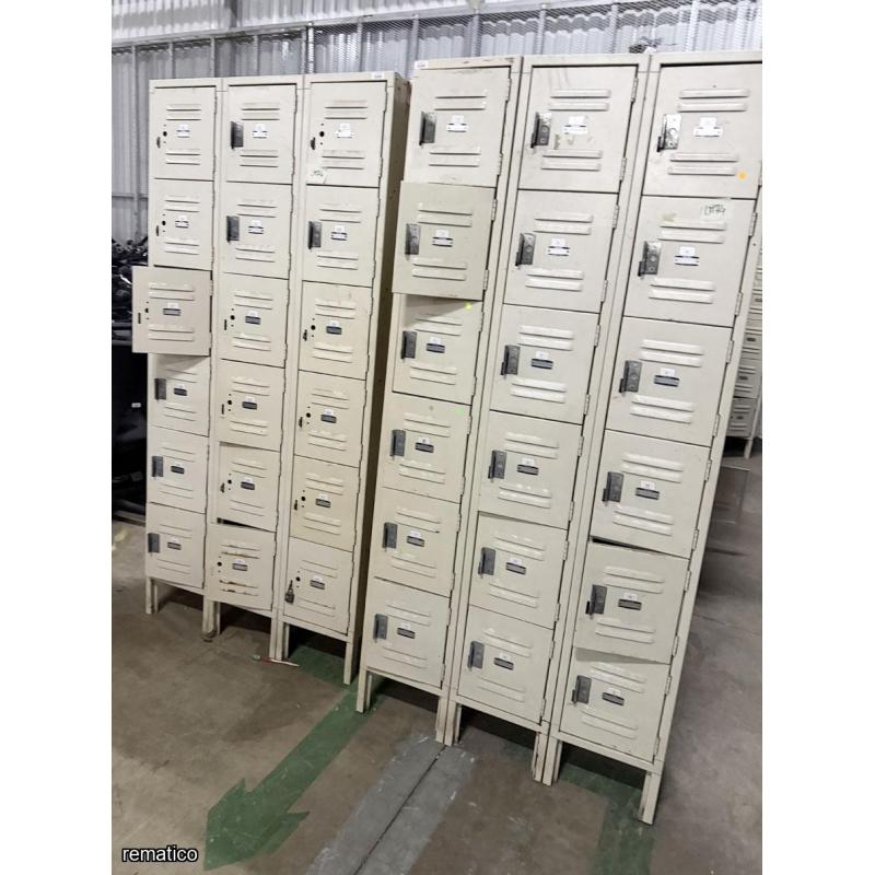 2 Lockers ItemLM74