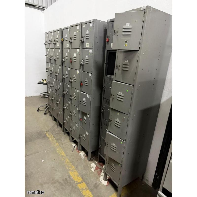 3 Lockers ItemLM80