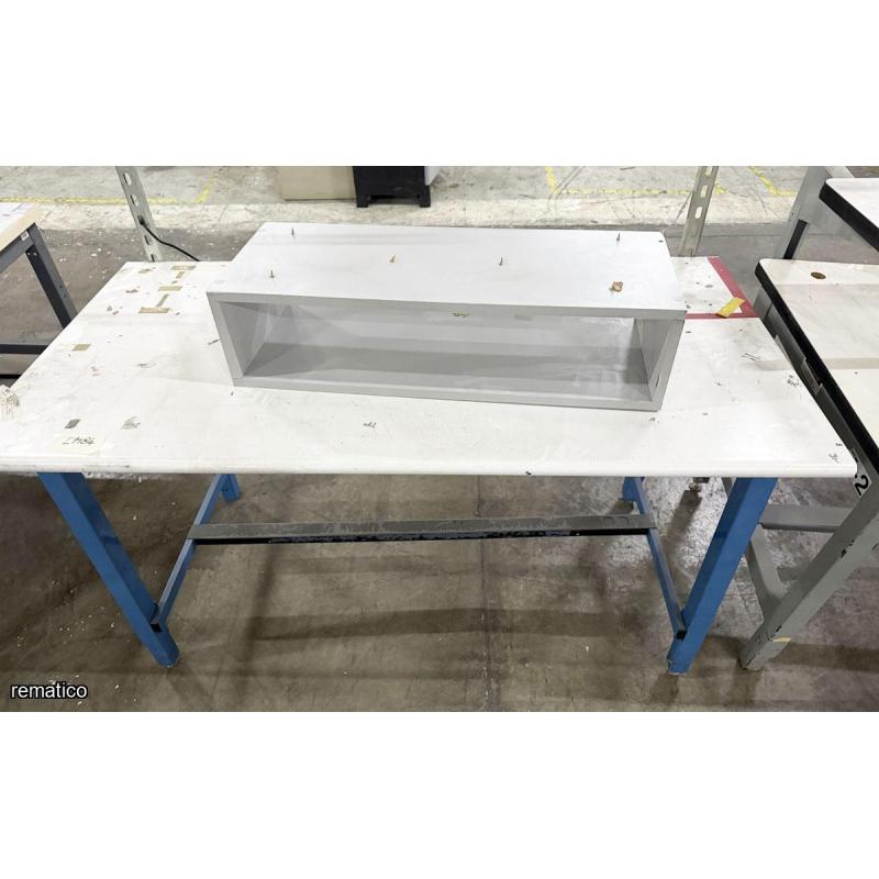 2 Mesas de trabajo ItemLM84