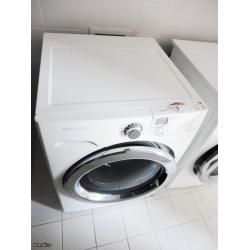 Lavadora y Secadora de ropa FRIGIDAIRE ItemNM24