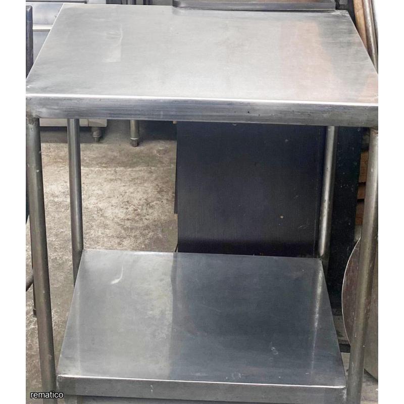 Mesa pequeña de trabajo ItemRB30