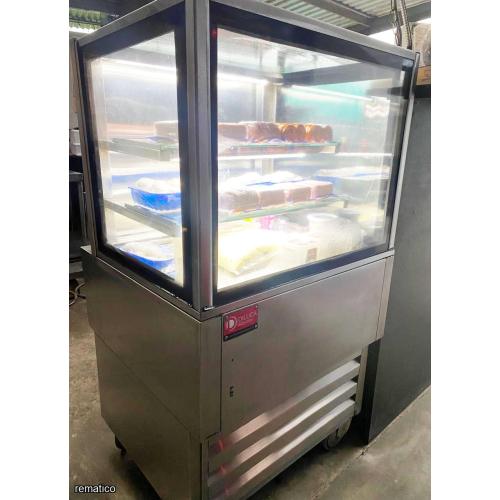 Regrigeradora / Exposidor con vitrina ItemRB5